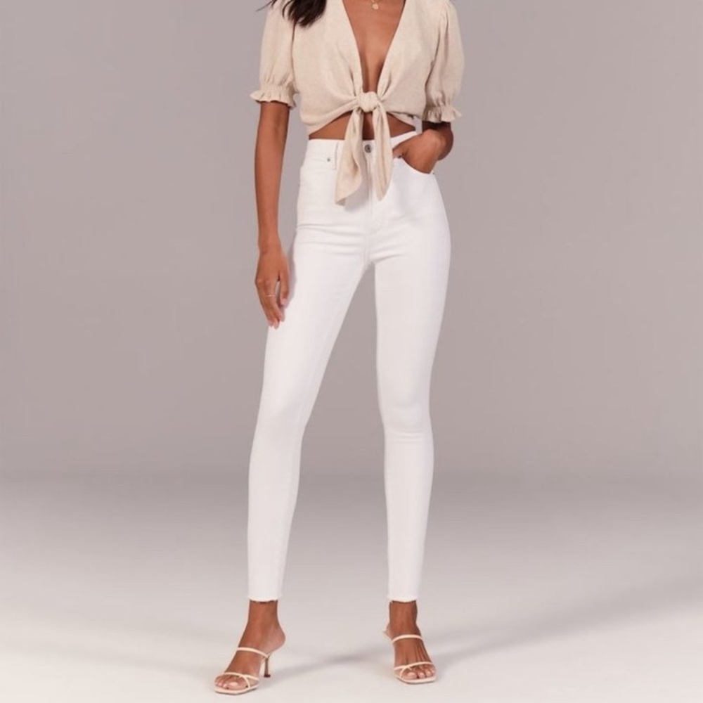 Abercrombie & Fitch Women's High Rise White Jeans